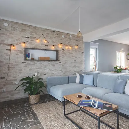 Apartment The Island Place