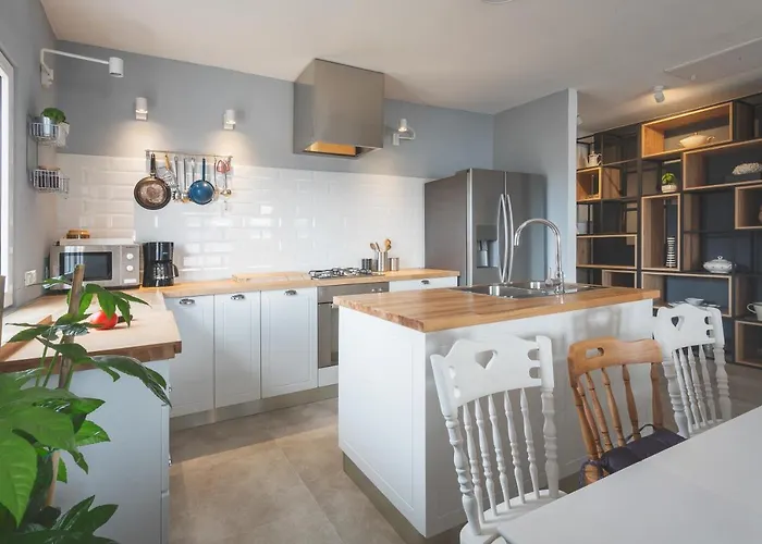 Apartament The Island Place Bol